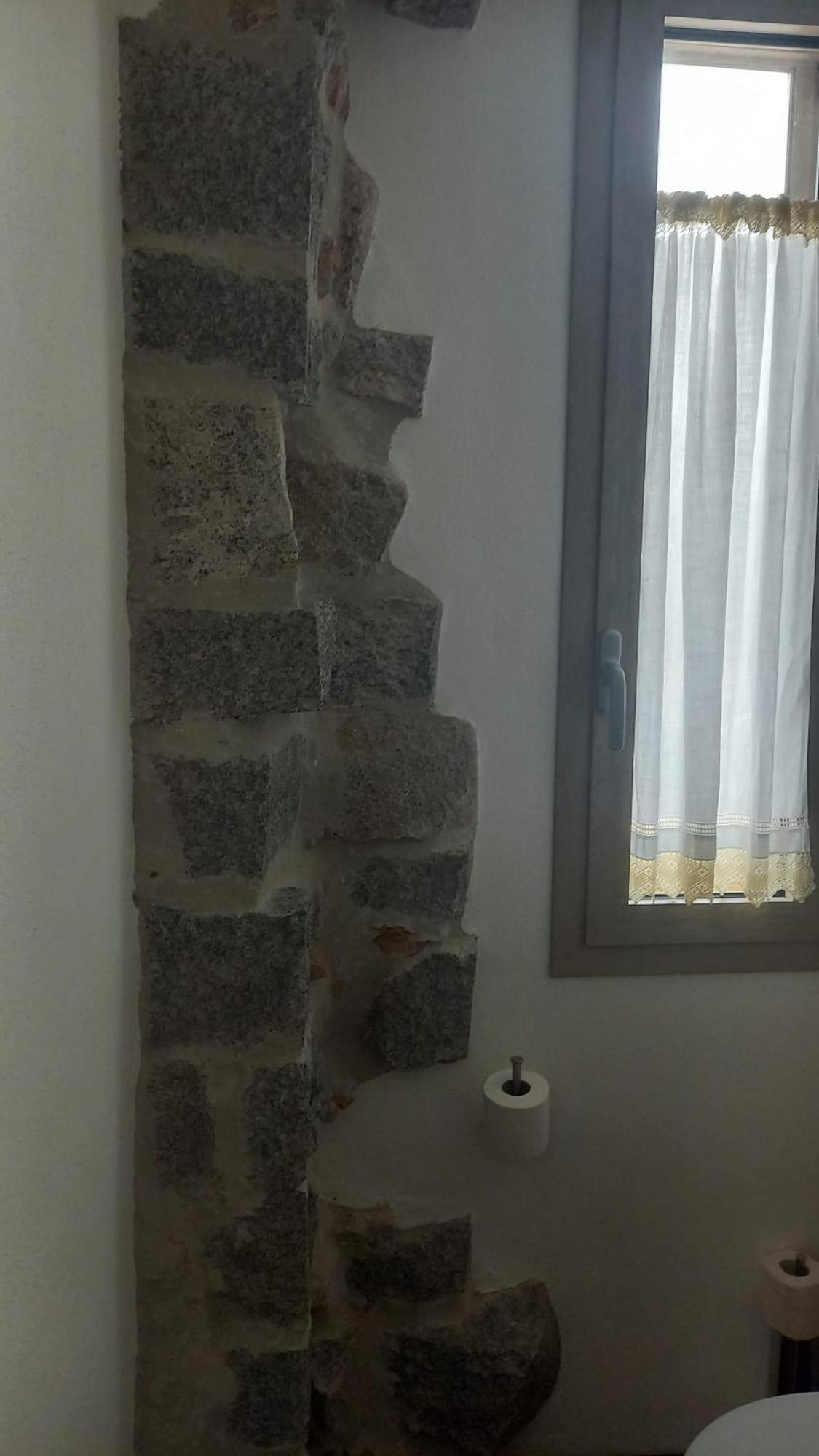 Kepos Room Tortoli Luaran gambar